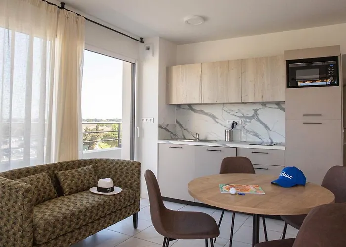 Aparthotel Pierre & Premium Horizon Golf Saint-Cyprien (Pyrenees-Orientales)